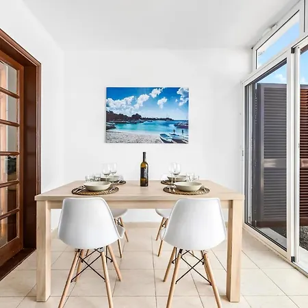 Apartment Apto En Playa Bastian